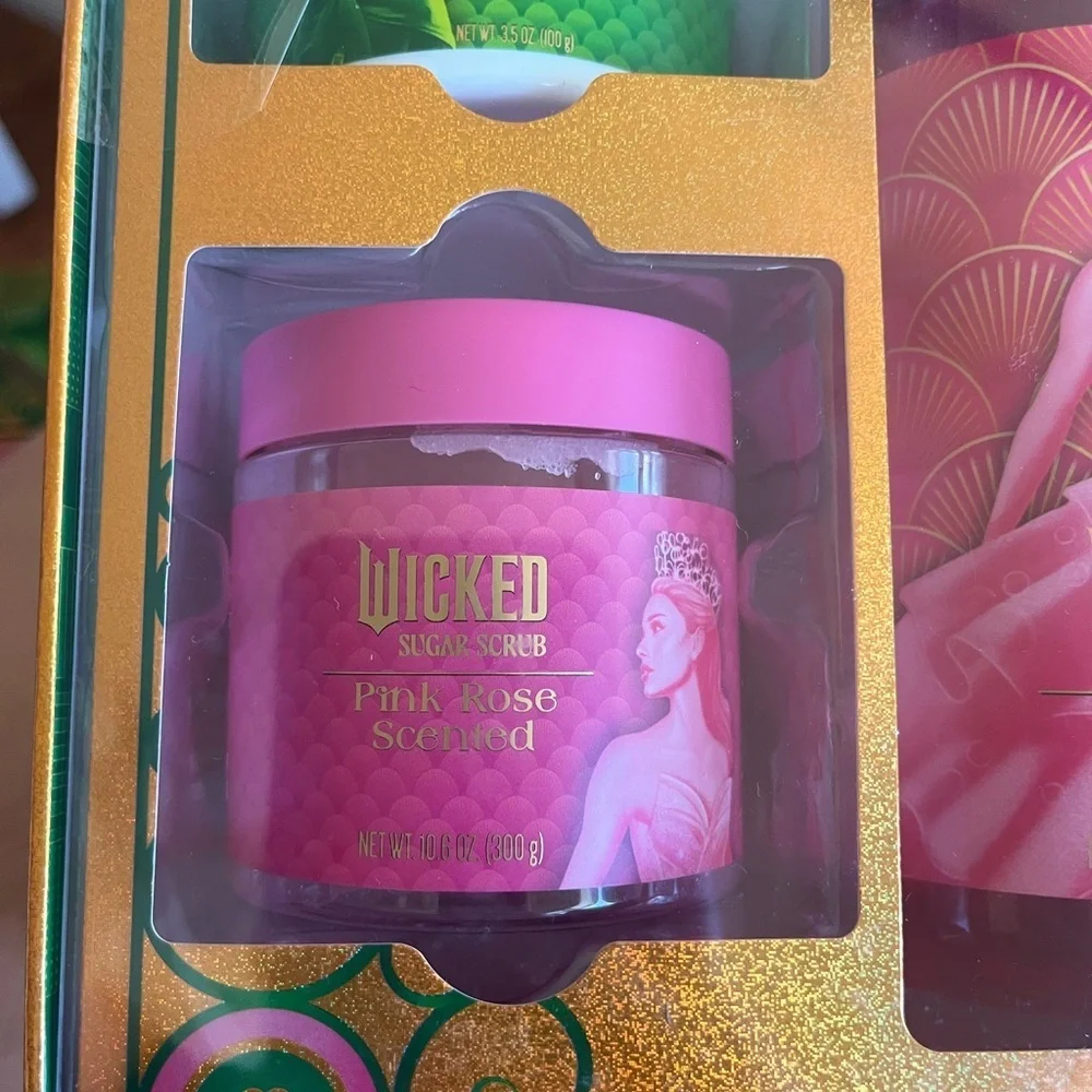 Wicked Luxury Bath 4 Piece Set